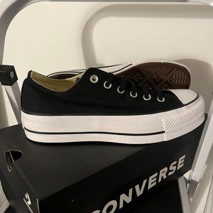 NWT - Brand New Converse Black Chuck Taylor All Star Lift (Platform) Sneakers